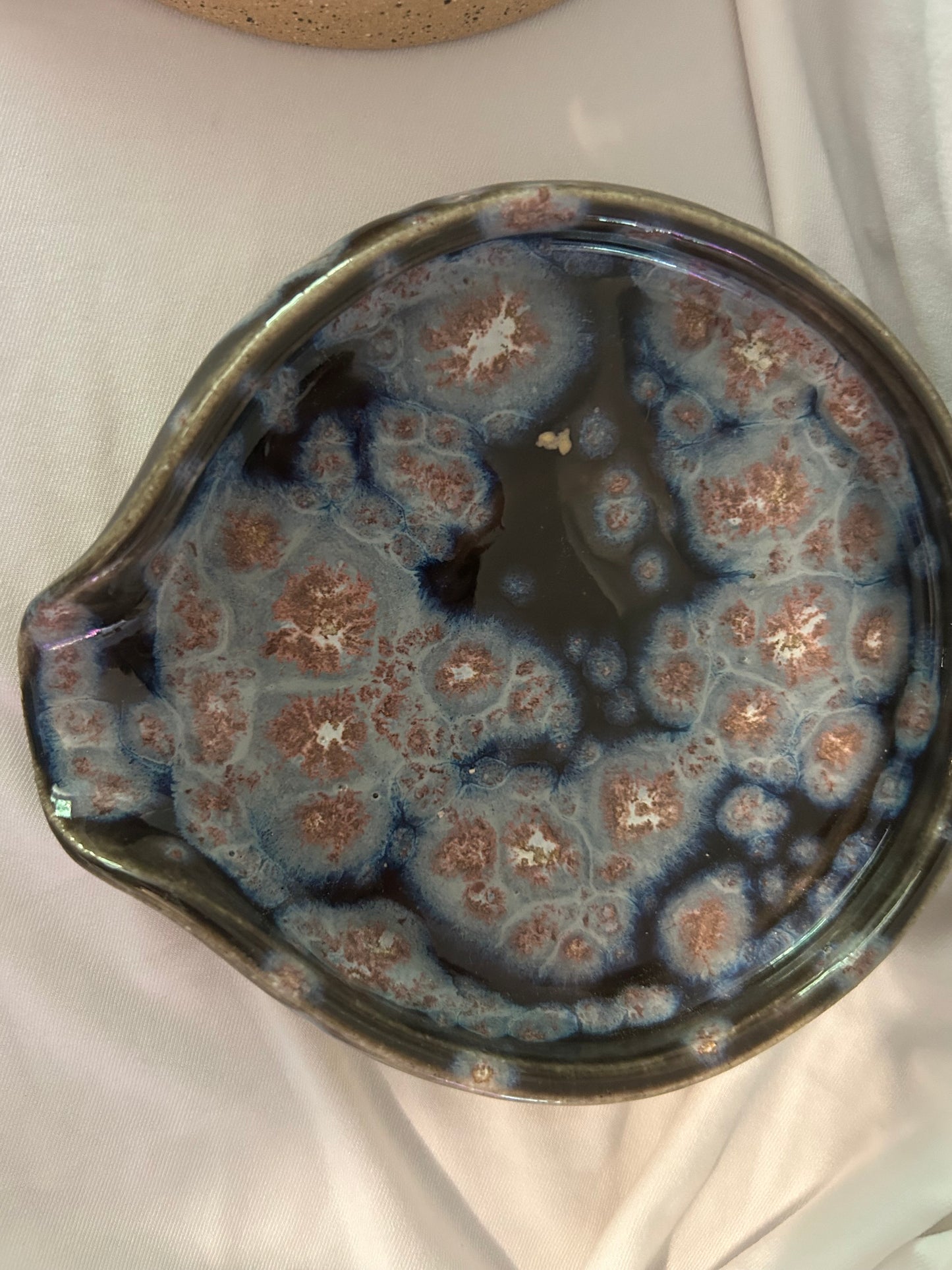 Stoneware spoon rest