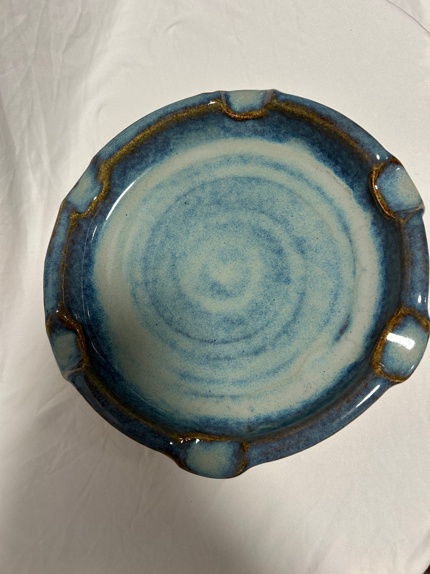 Ashtrays large